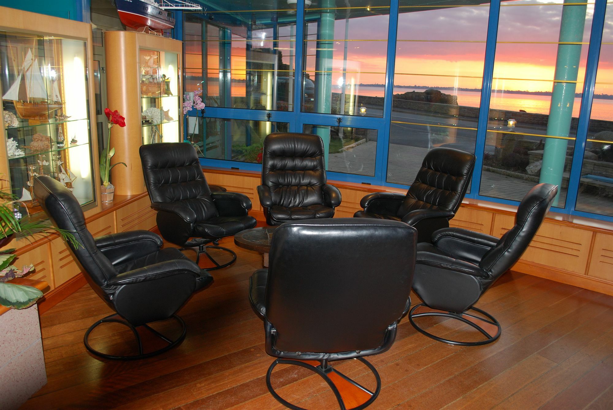 Brit Hotel De L'Ocean Concarneau Εξωτερικό φωτογραφία